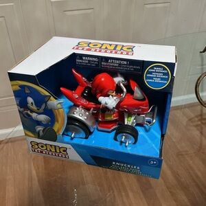 Sonic All Stars Racing Knuckles The Echidna Vehicle Figure NEW